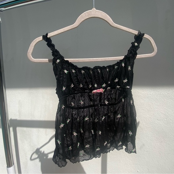 Victoria's Secret Tops - Y2K RARE Victoria’s Secret Black Floral Embroidered Babydoll Cami Top Size S